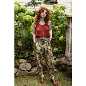 Market of Stars Size L/XL I Dream in Flowers Linen Cropped Artist Pants